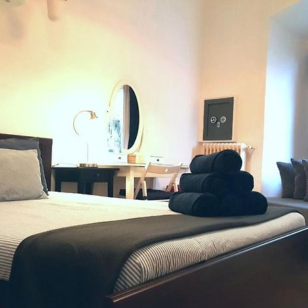 Lollipop Flats City Centre Deluxe Suite Madrid Eksteriør bilde