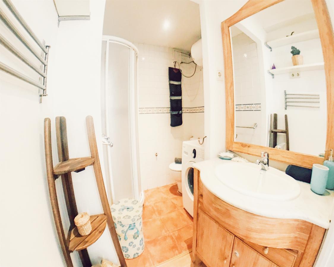 Lollipop Flats City Centre Deluxe Suite Madrid Eksteriør bilde