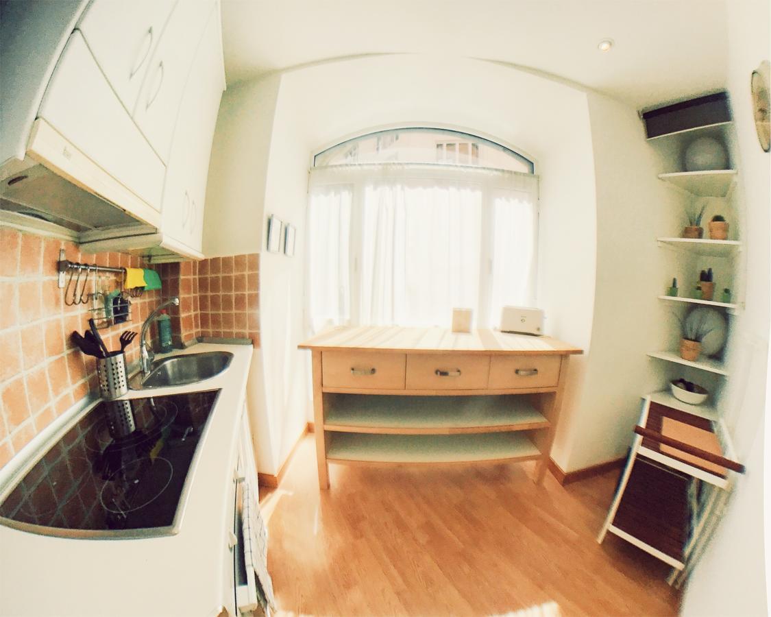 Lollipop Flats City Centre Deluxe Suite Madrid Eksteriør bilde