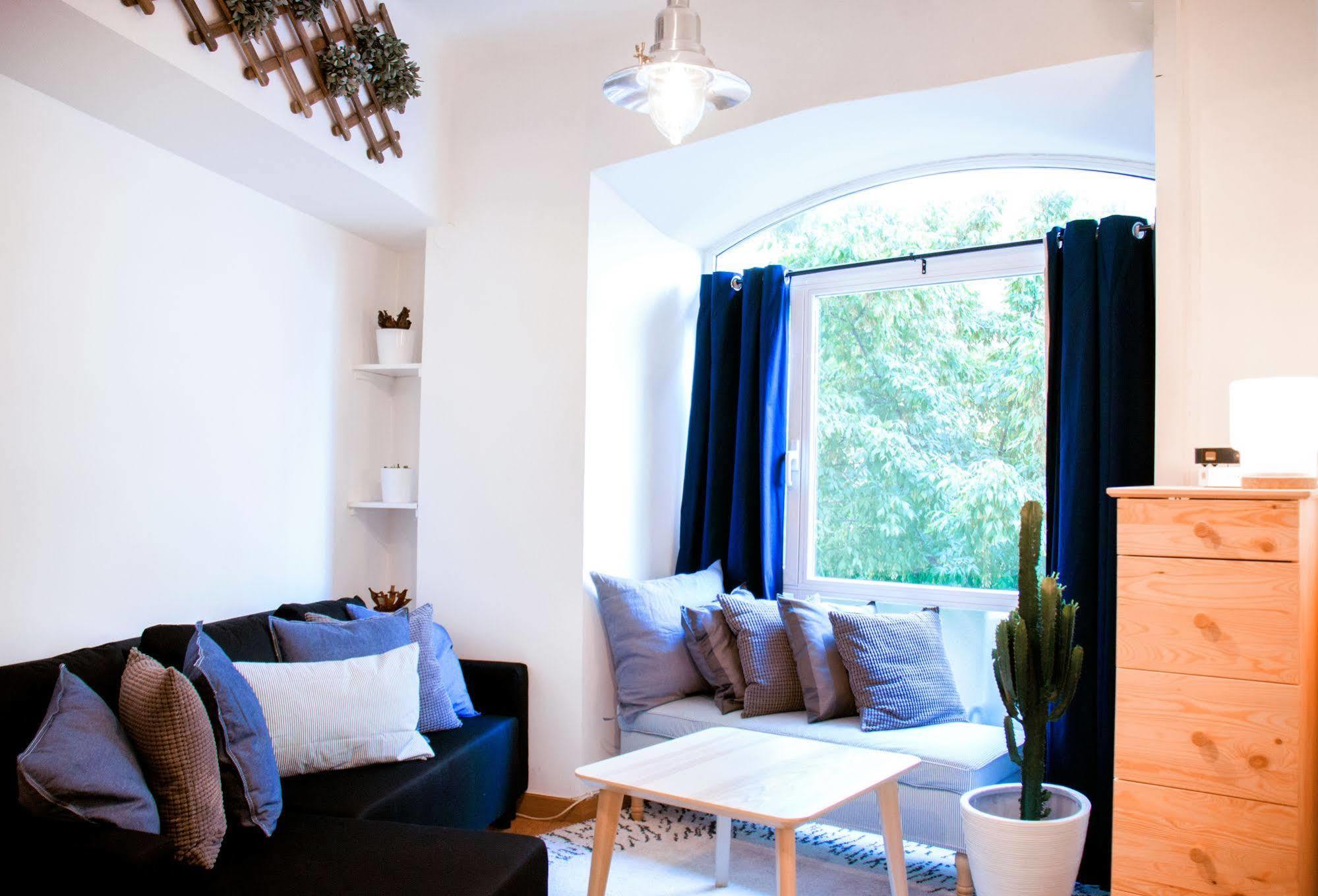 Lollipop Flats City Centre Deluxe Suite Madrid Eksteriør bilde