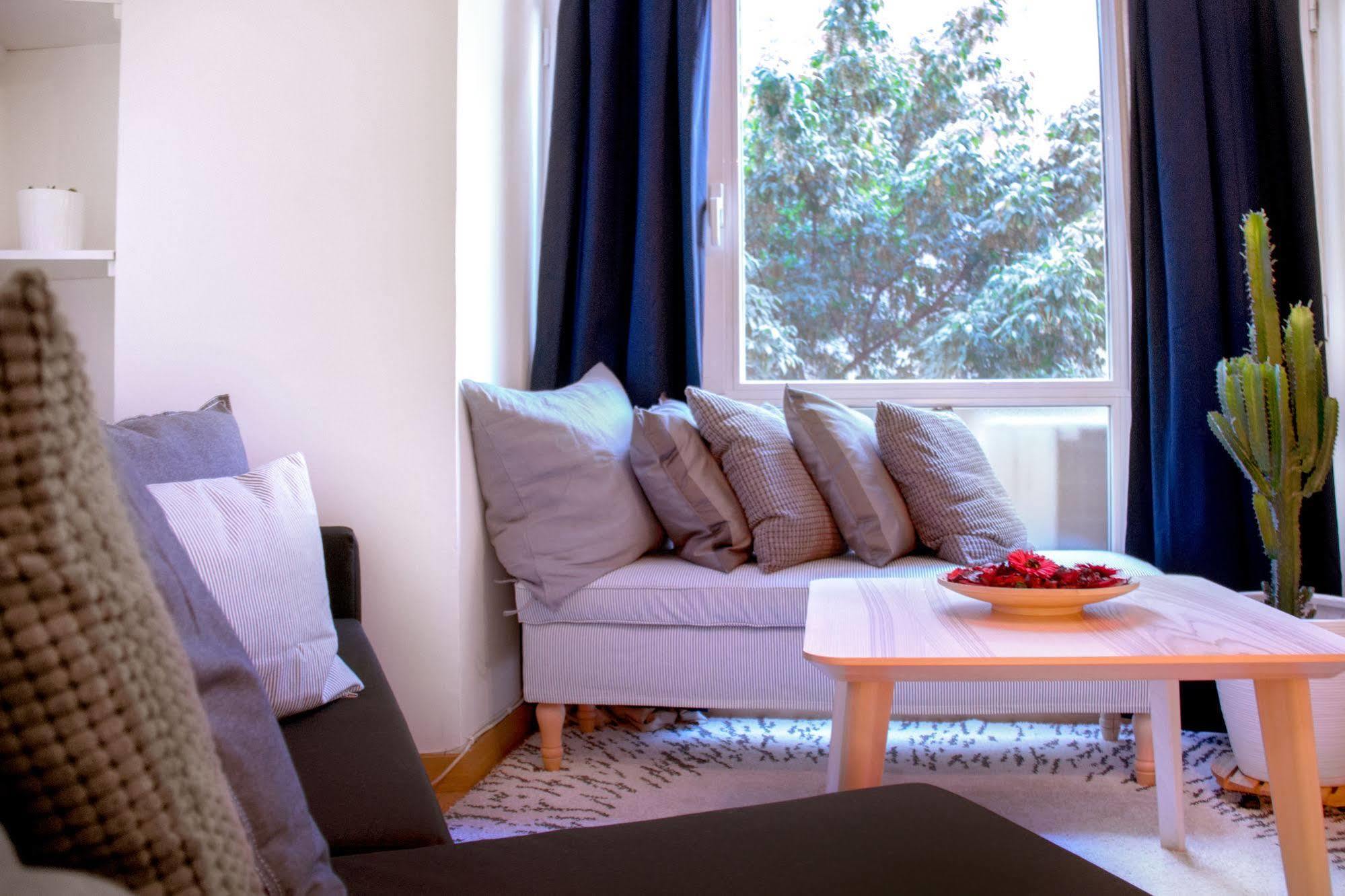 Lollipop Flats City Centre Deluxe Suite Madrid Eksteriør bilde